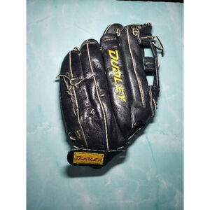 Adult Dudley DSG9 14" Black Top-Grain Leather Right Hand Throw Softball Glove